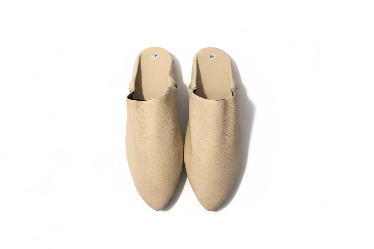 Beige F6EEE4